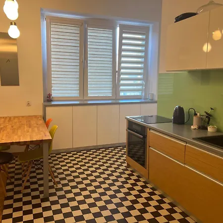 Zielona Street Apartman *